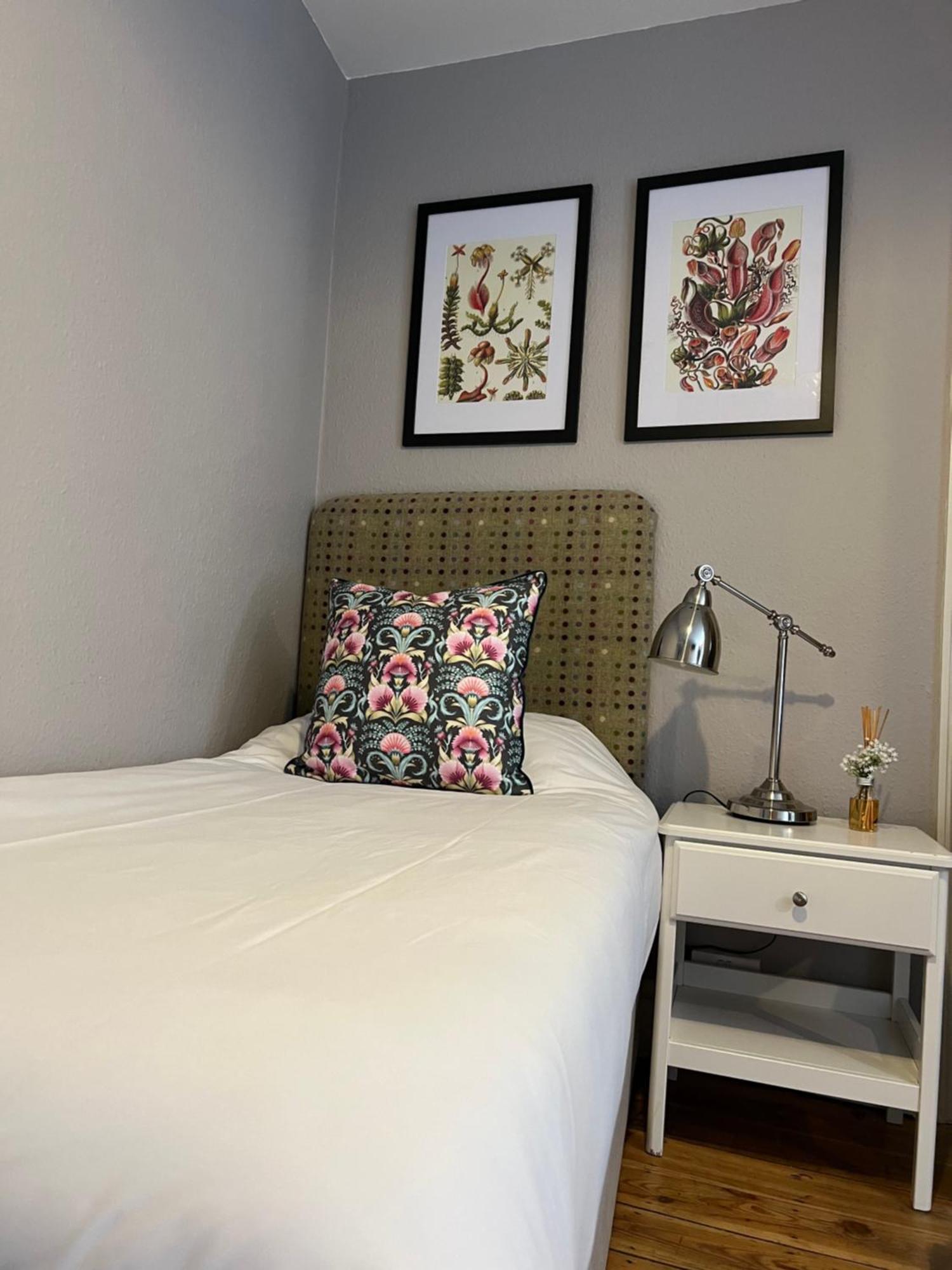 몰든 White Horse B&B 외부 사진